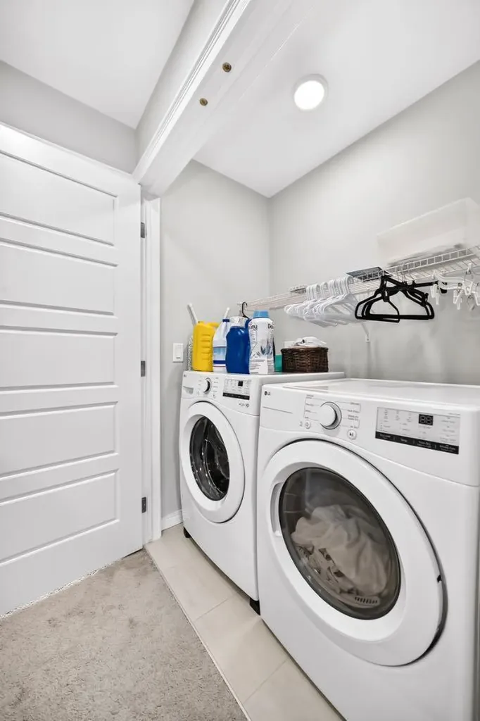 256 Belmont Boulevard SW Calgary AB T2X4W6