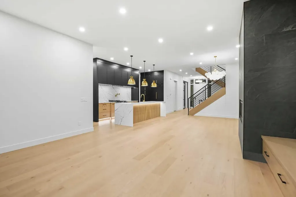 630 27 Avenue NE Calgary AB T2E 2A6