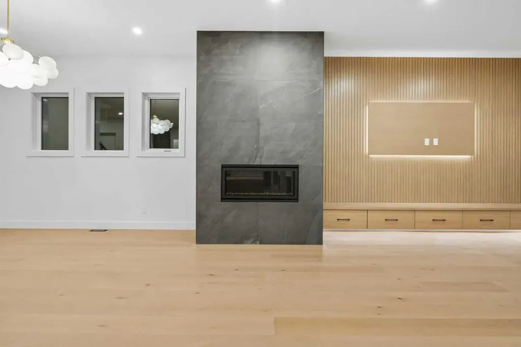 630 27 Avenue NE Calgary AB T2E 2A6