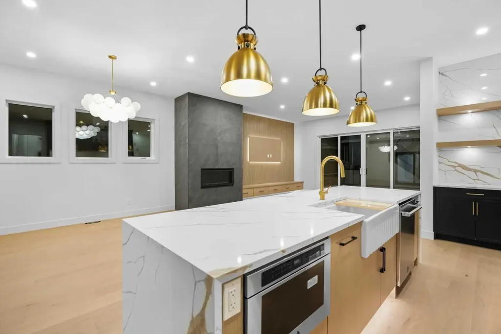630 27 Avenue NE Calgary AB T2E 2A6