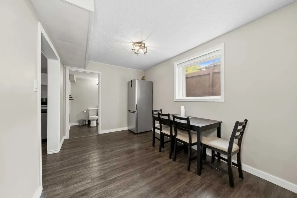 3807 1 Street NE Calgary AB T2E 3E1