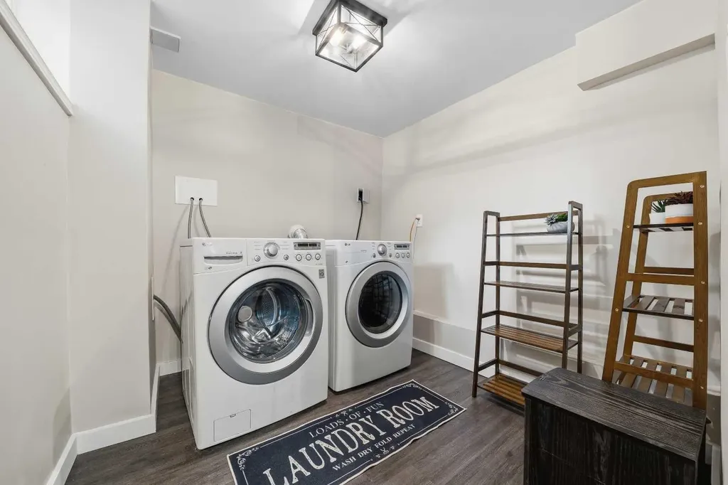 3807 1 Street NE Calgary AB T2E 3E1