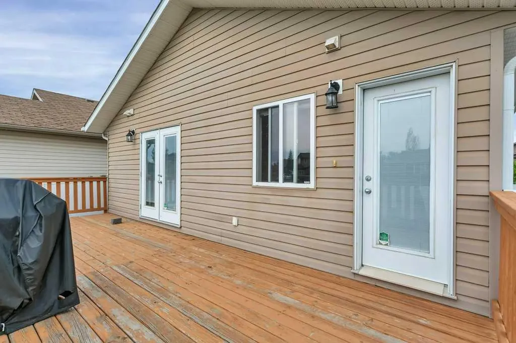 12 Oswald Close Red Deer AB T4P 0C1