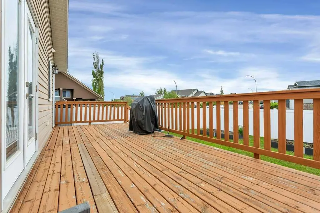 12 Oswald Close Red Deer AB T4P 0C1