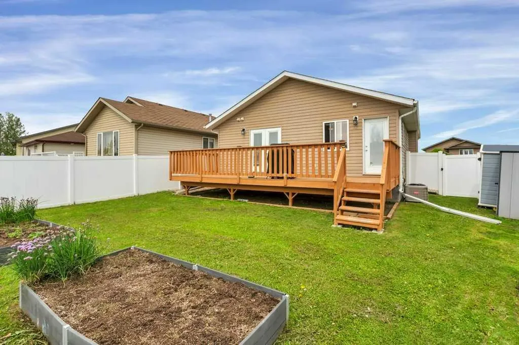12 Oswald Close Red Deer AB T4P 0C1