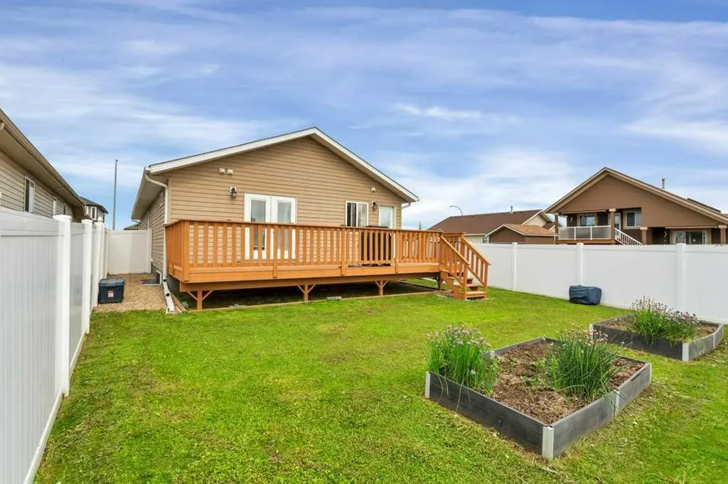 12 Oswald Close Red Deer AB T4P 0C1