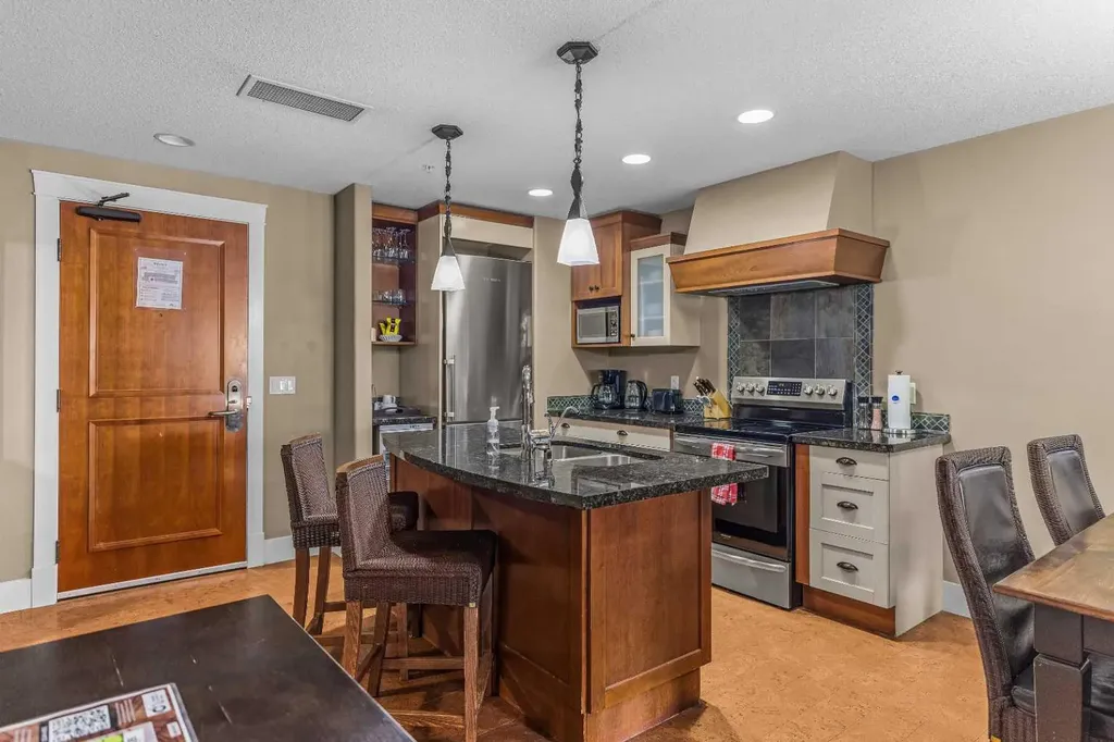 187 Kananaskis Way Canmore AB T1W 0A3