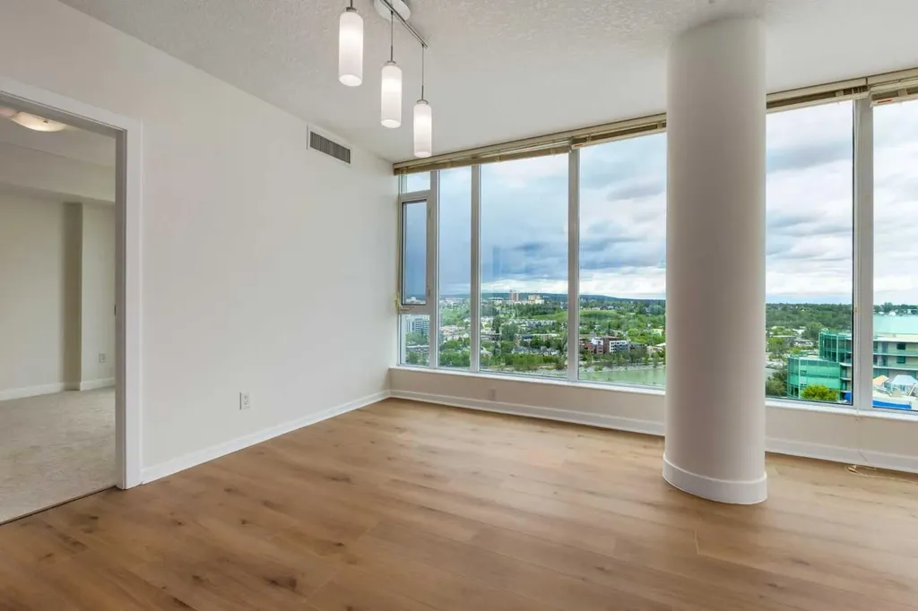 888 4 Avenue SW Calgary AB T2P 0V2