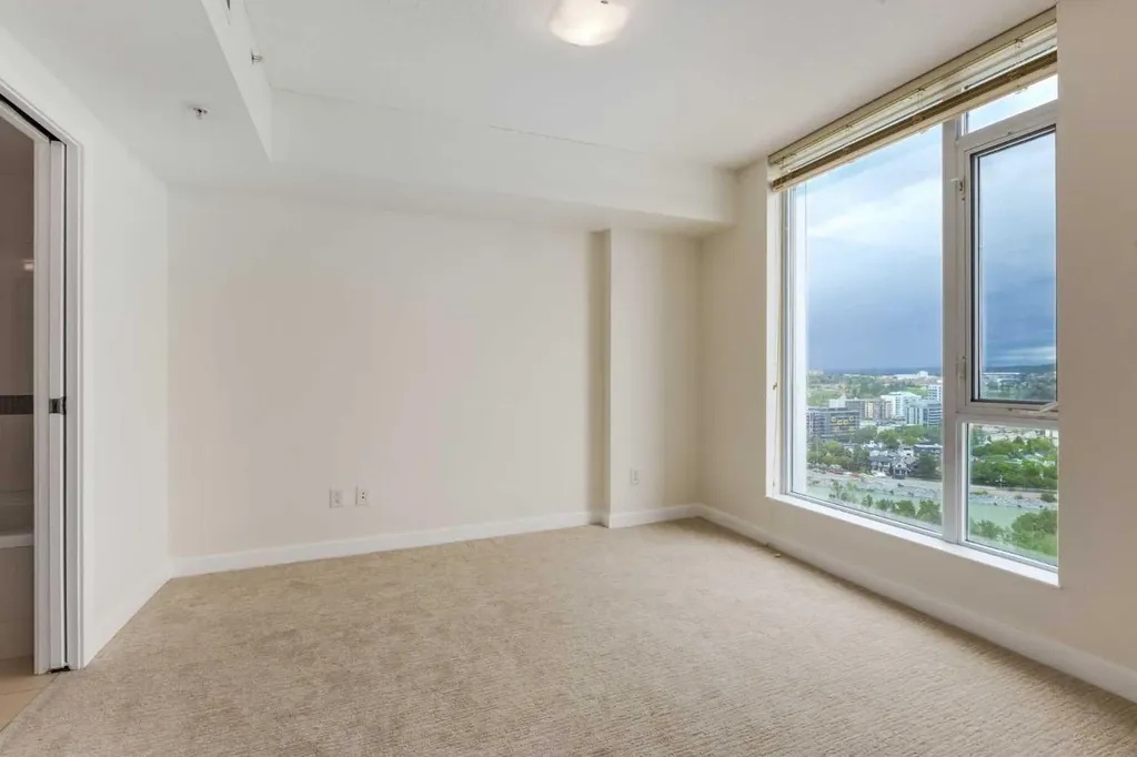 888 4 Avenue SW Calgary AB T2P 0V2