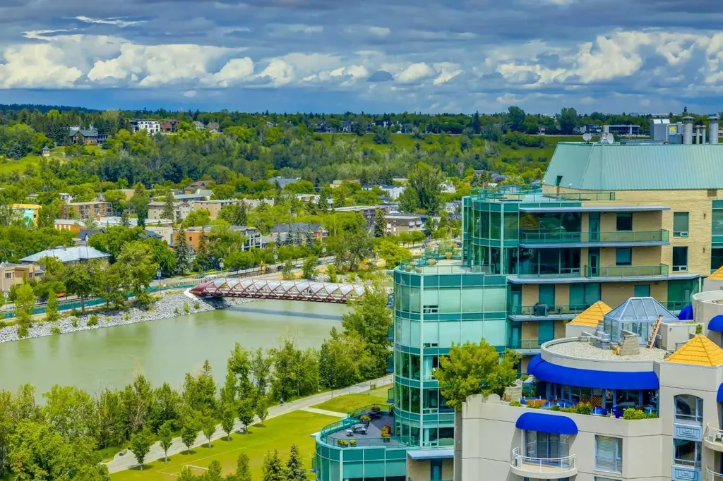 888 4 Avenue SW Calgary AB T2P 0V2