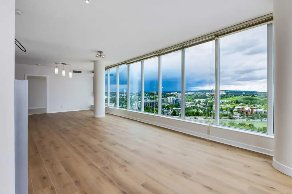 888 4 Avenue SW Calgary AB T2P 0V2