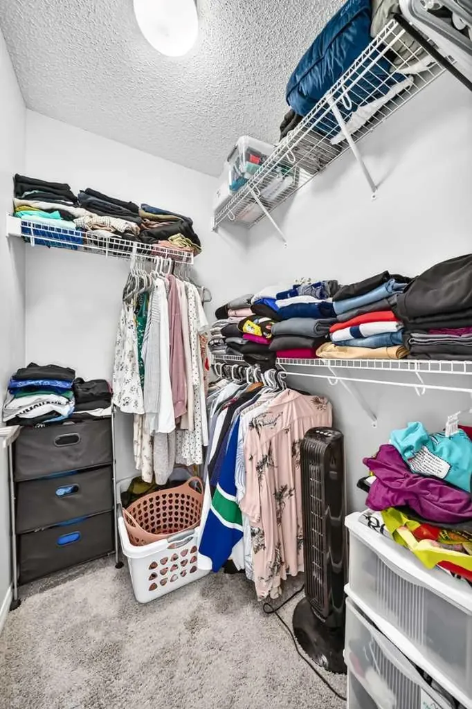 535 Windstone Common SW Airdrie AB T4B 3R7