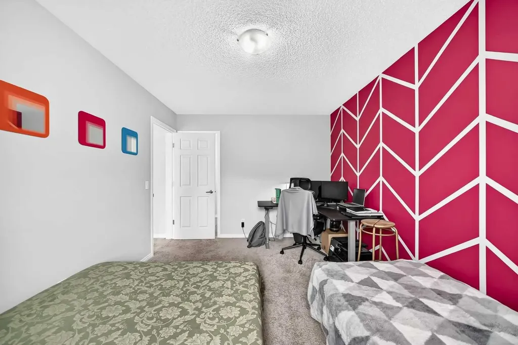 535 Windstone Common SW Airdrie AB T4B 3R7