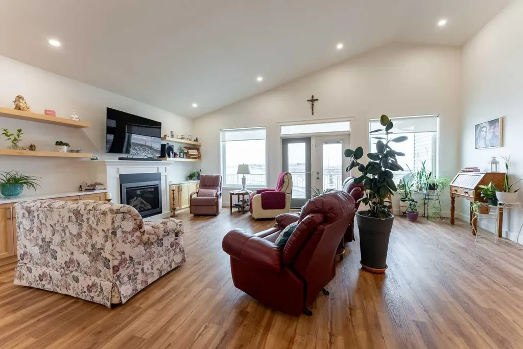 202 Lake Drive Coalhurst AB T0L0V0