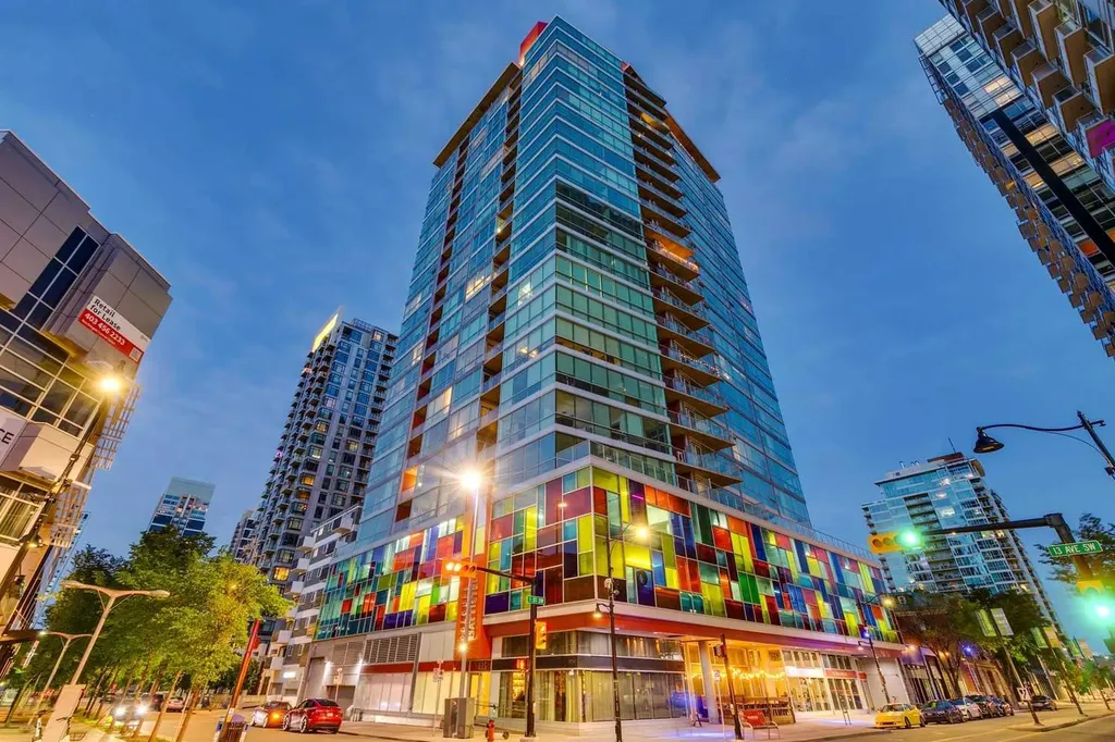 135 13 Avenue SW Calgary AB T2R 0W8