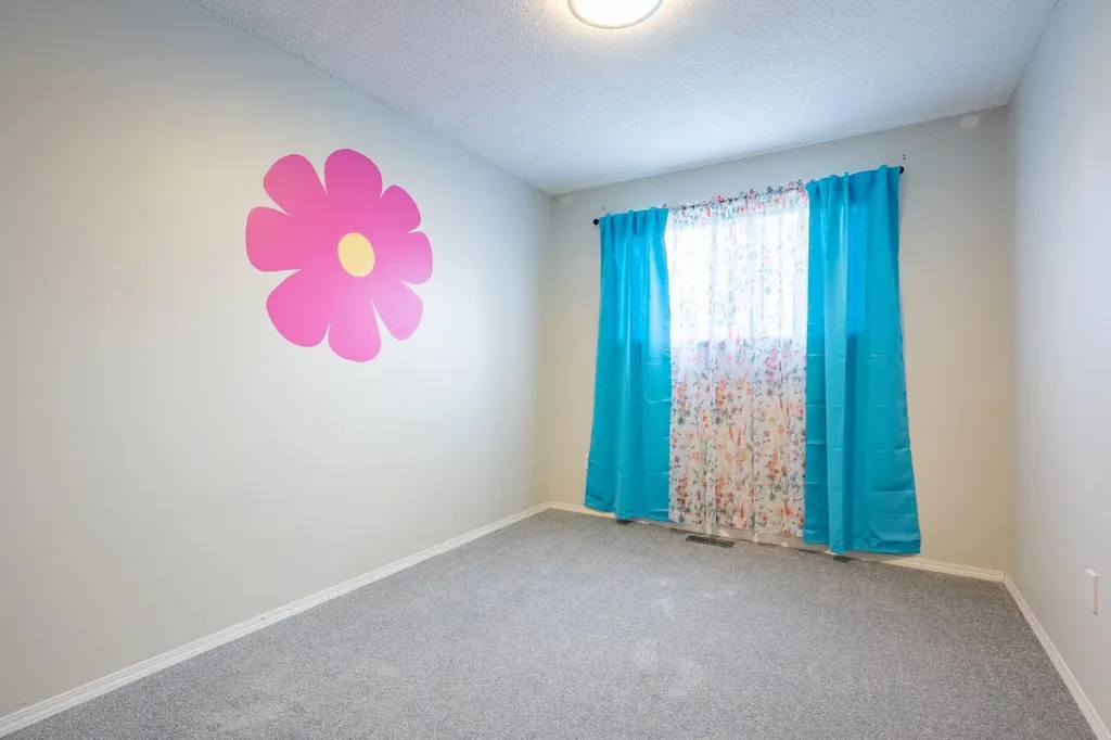 2397 24 Street SE Medicine Hat AB T1B1B1