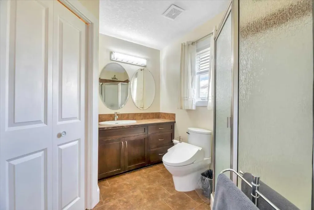 188 Aspen Creek Crescent Strathmore AB T1P 0A7