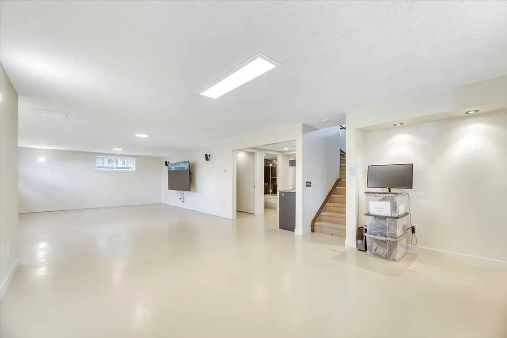 188 Aspen Creek Crescent Strathmore AB T1P 0A7