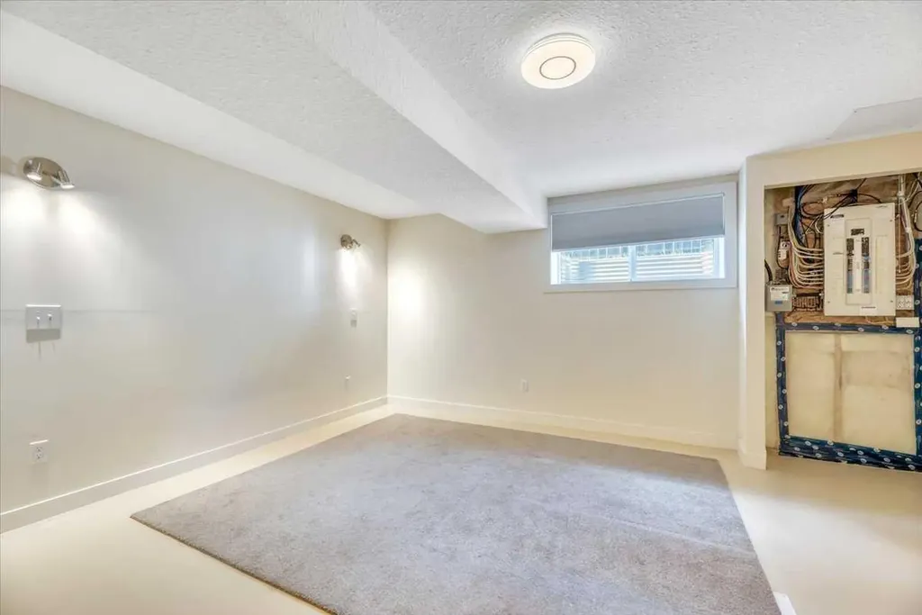 188 Aspen Creek Crescent Strathmore AB T1P 0A7