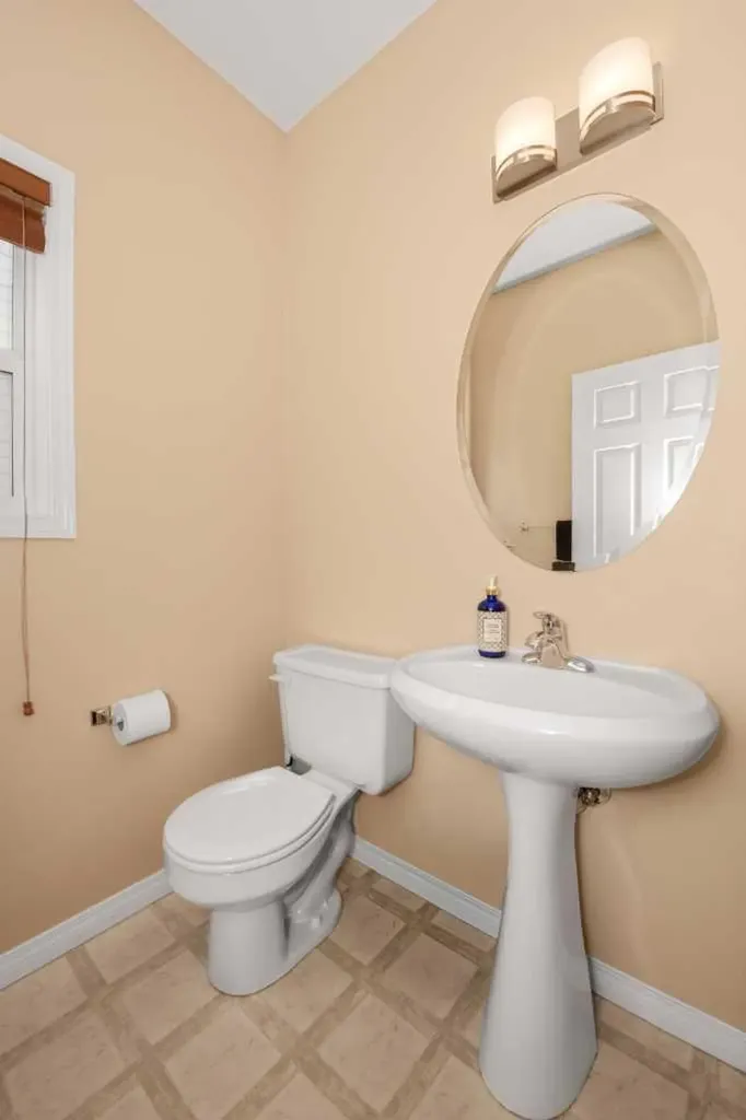 253 Bridleridge View SW Calgary AB T2Y 0E6