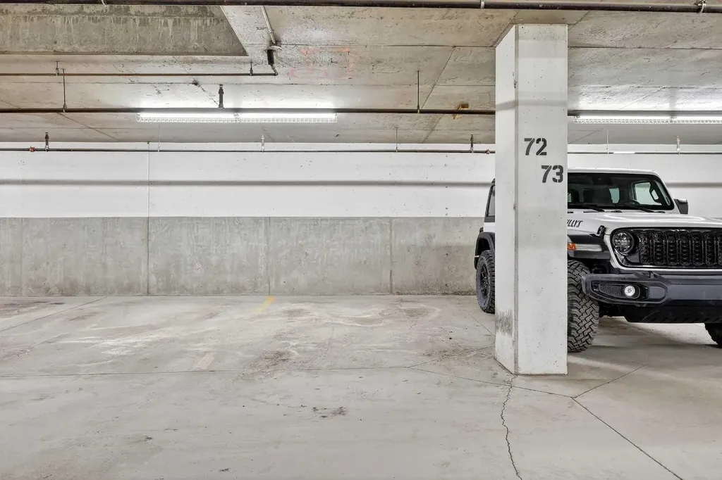 35 Inglewood Park SE Calgary AB T2G 1B5