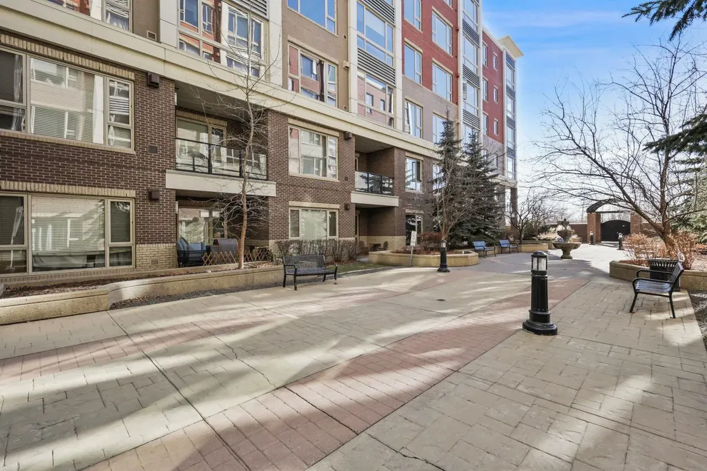 35 Inglewood Park SE Calgary AB T2G 1B5