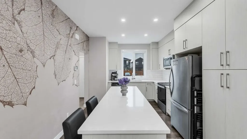 138 Homestead Boulevard NE Calgary AB T3J 2G8