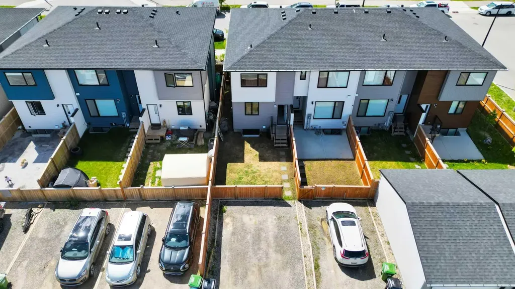 138 Homestead Boulevard NE Calgary AB T3J 2G8