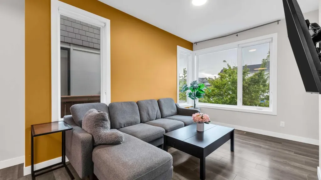 138 Homestead Boulevard NE Calgary AB T3J 2G8