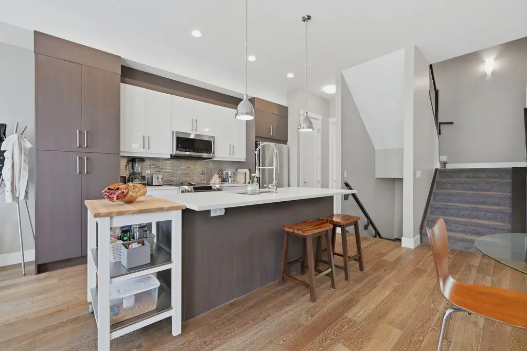 4620 17 Avenue NW Calgary AB T3B 0P3