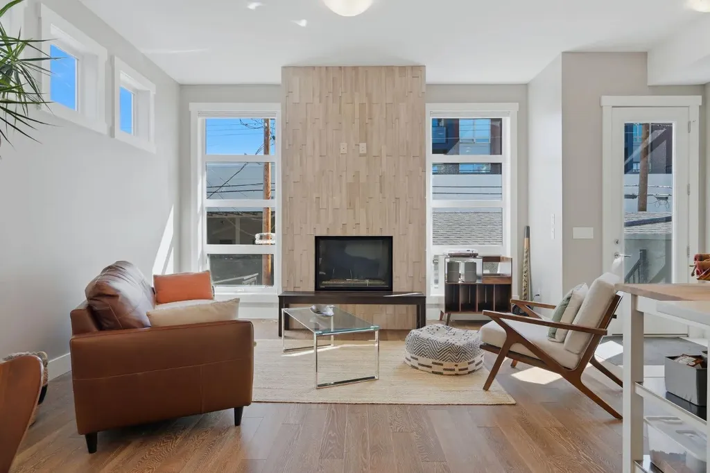 4620 17 Avenue NW Calgary AB T3B 0P3