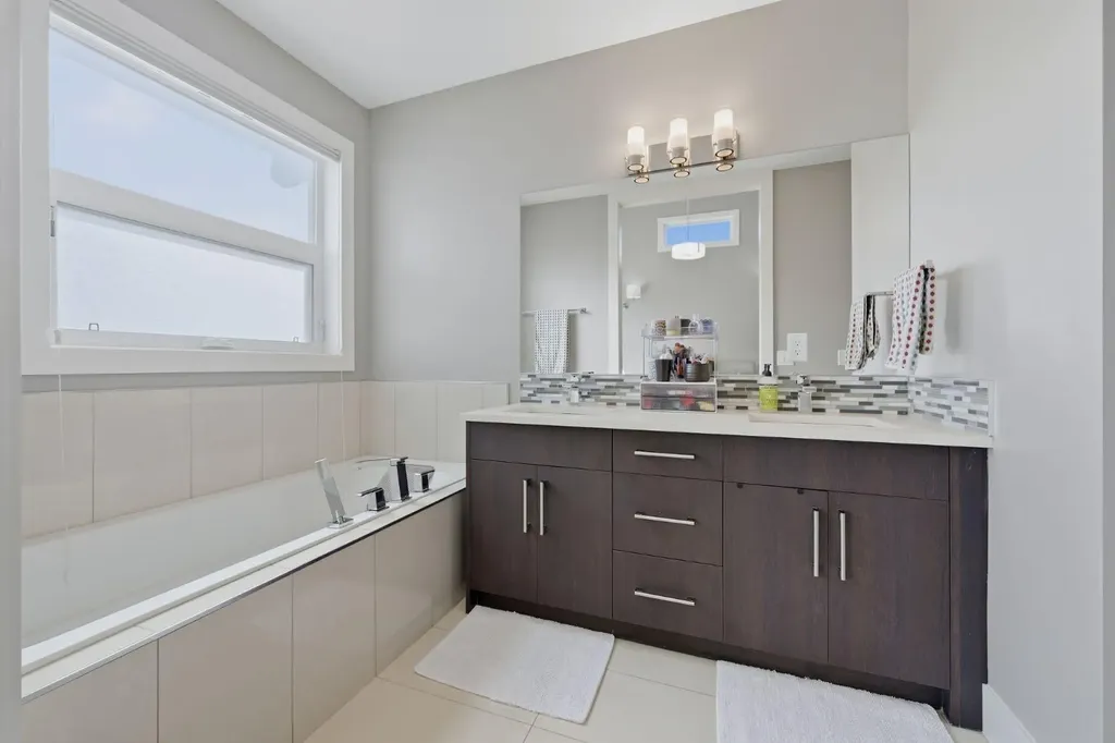 4620 17 Avenue NW Calgary AB T3B 0P3
