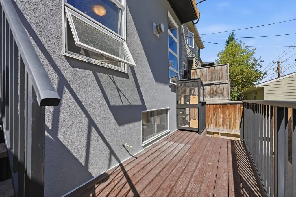 4620 17 Avenue NW Calgary AB T3B 0P3