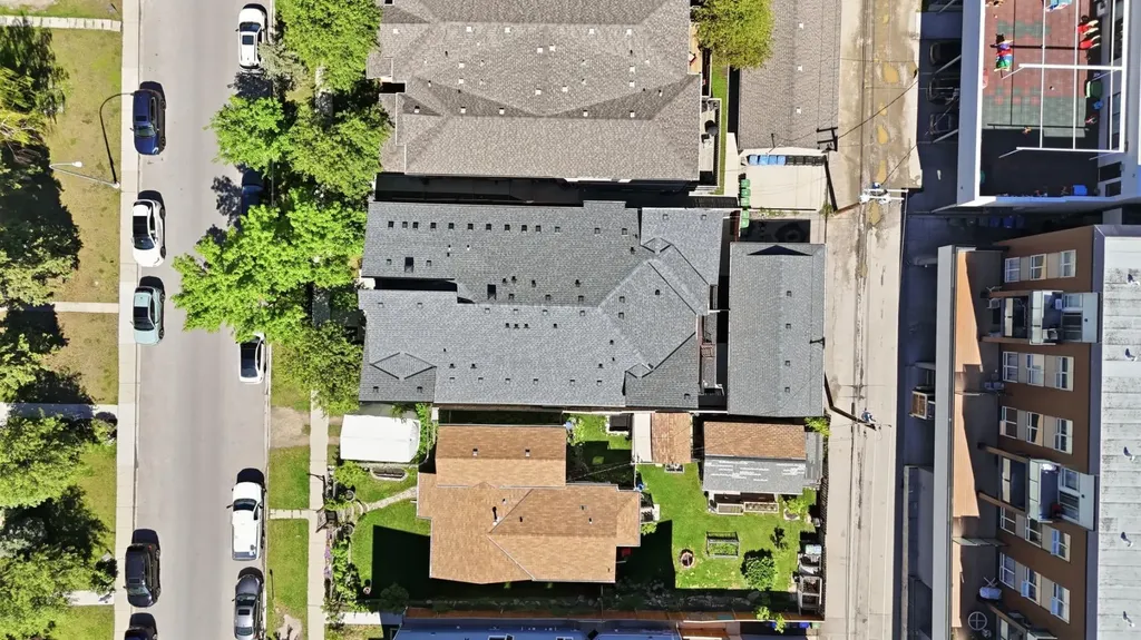 4620 17 Avenue NW Calgary AB T3B 0P3