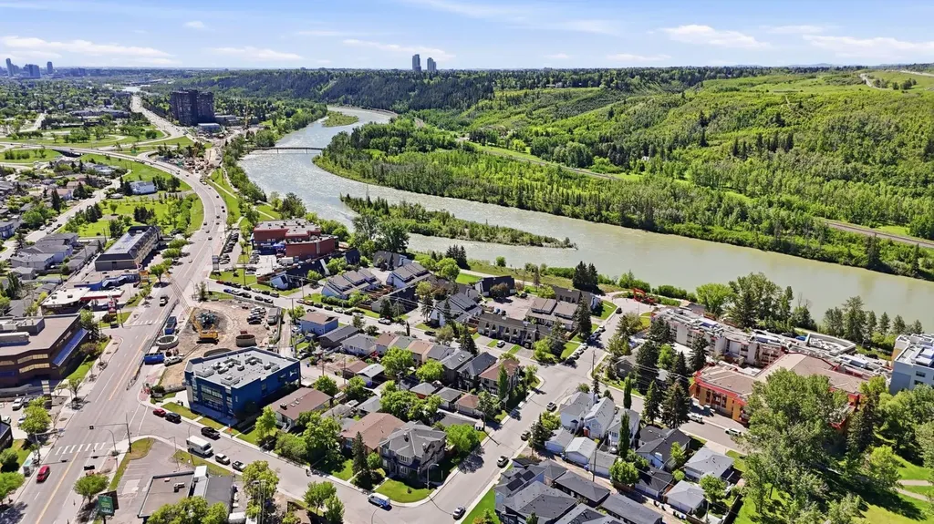 4620 17 Avenue NW Calgary AB T3B 0P3