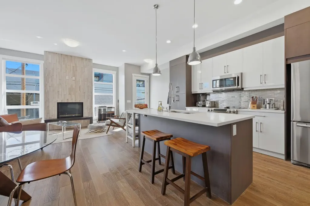 4620 17 Avenue NW Calgary AB T3B 0P3