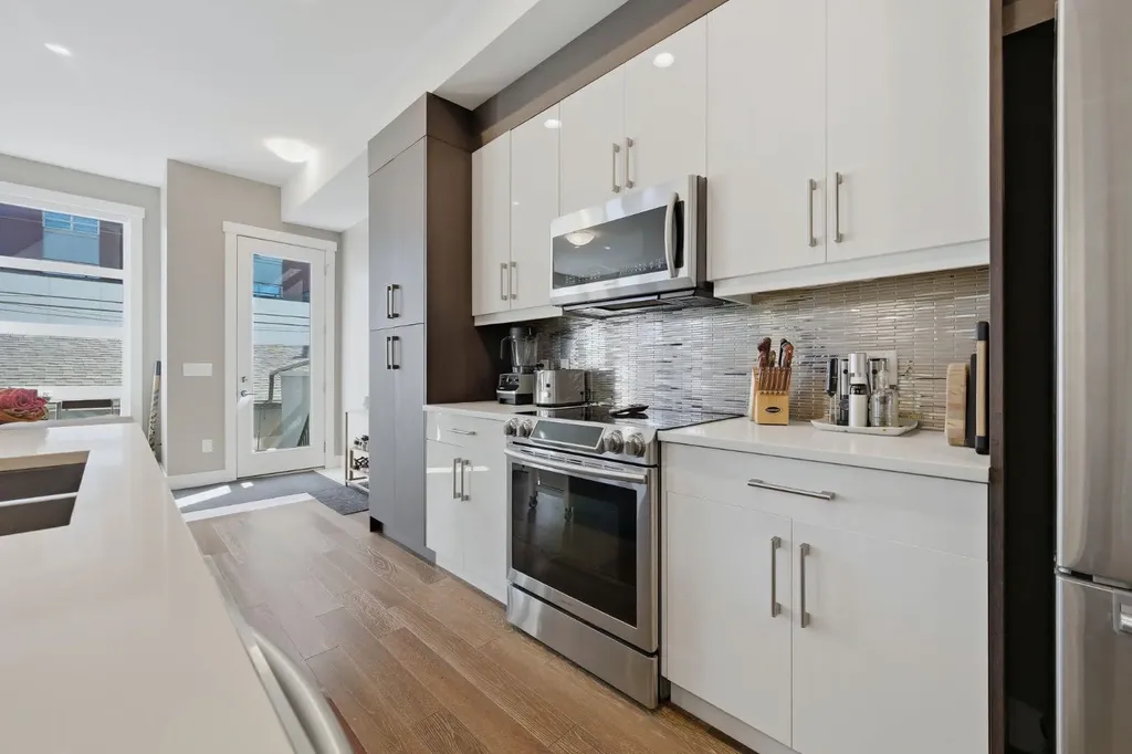 4620 17 Avenue NW Calgary AB T3B 0P3