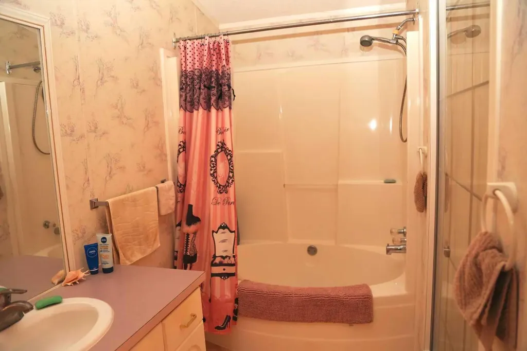 3002 32 Avenue S Lethbridge AB T1K 7J3