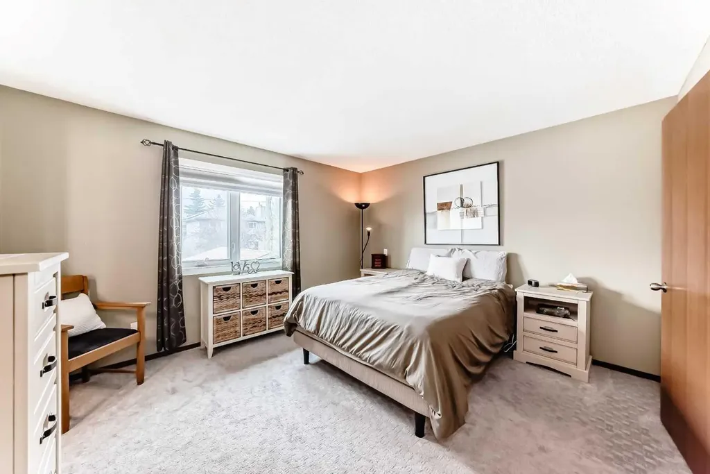 481 Sunmills Drive SE Calgary AB T2X 2T5