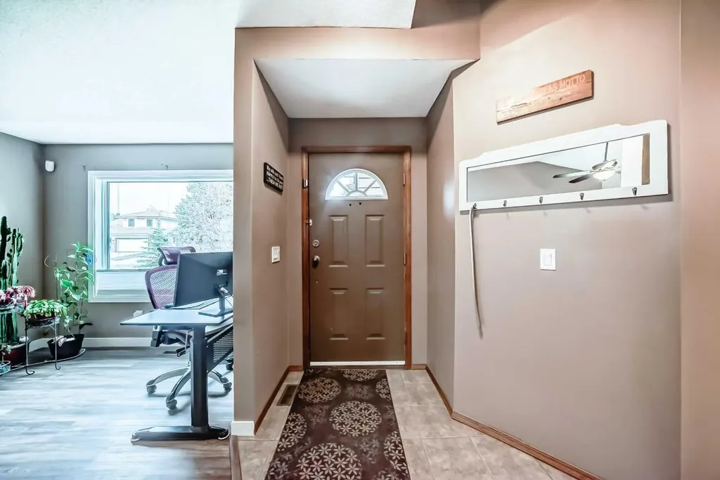 481 Sunmills Drive SE Calgary AB T2X 2T5