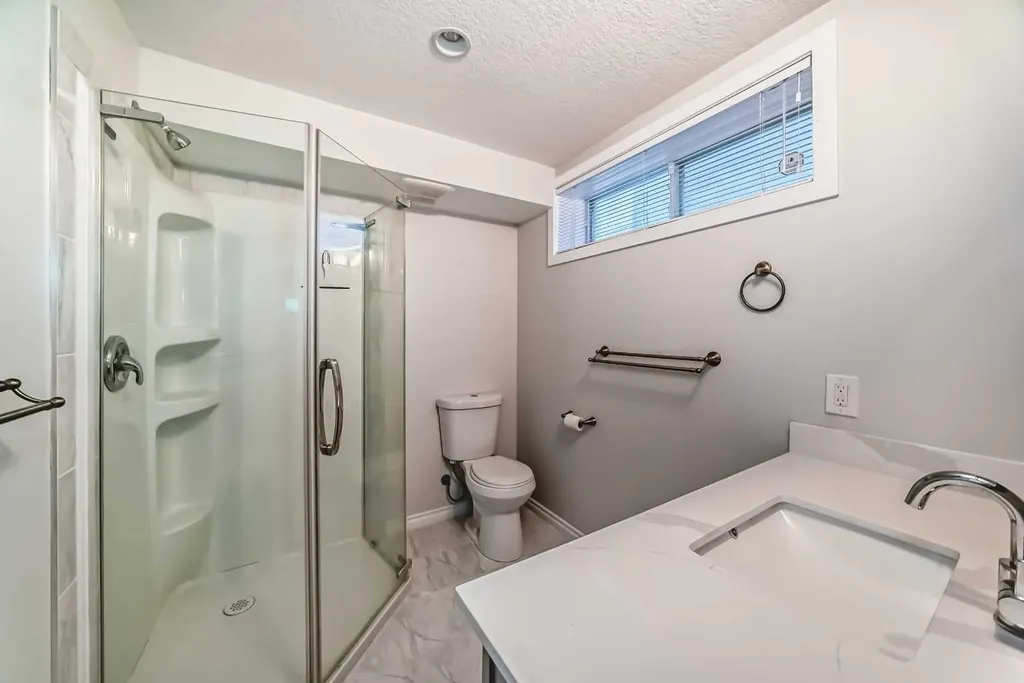 481 Sunmills Drive SE Calgary AB T2X 2T5