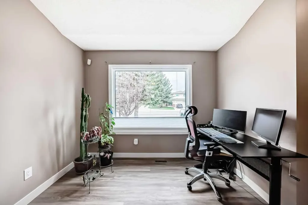 481 Sunmills Drive SE Calgary AB T2X 2T5