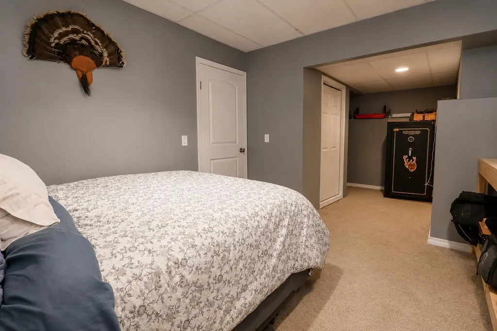 8818 65 Avenue Grande Prairie AB T8W 2X5