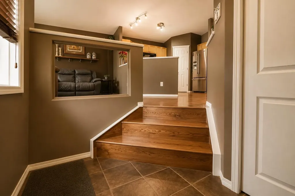 8818 65 Avenue Grande Prairie AB T8W 2X5