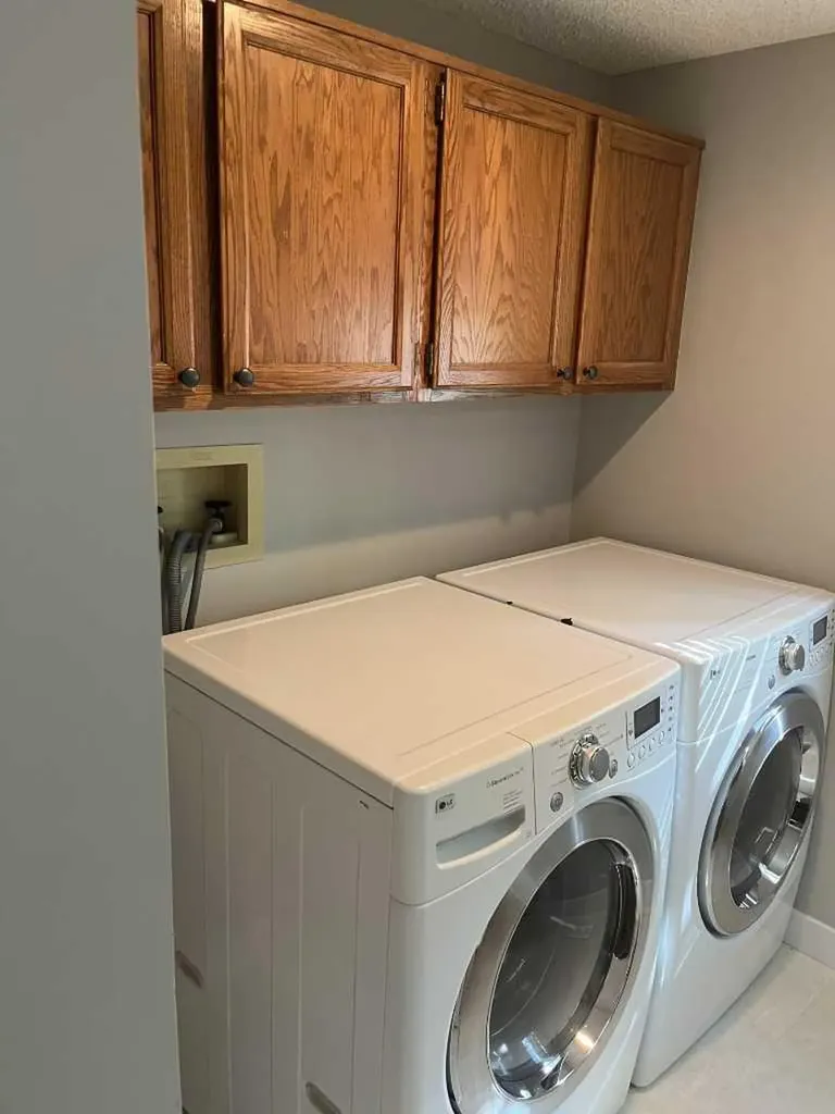 308 Downey Place Okotoks AB T1S 1H3
