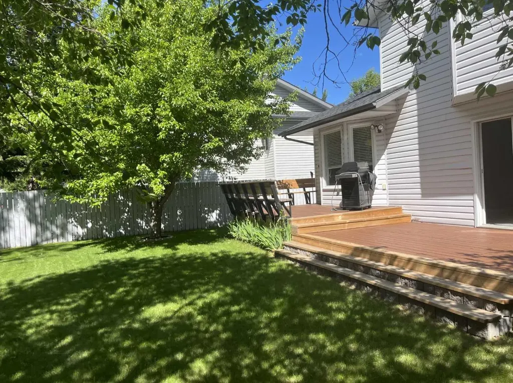 308 Downey Place Okotoks AB T1S 1H3