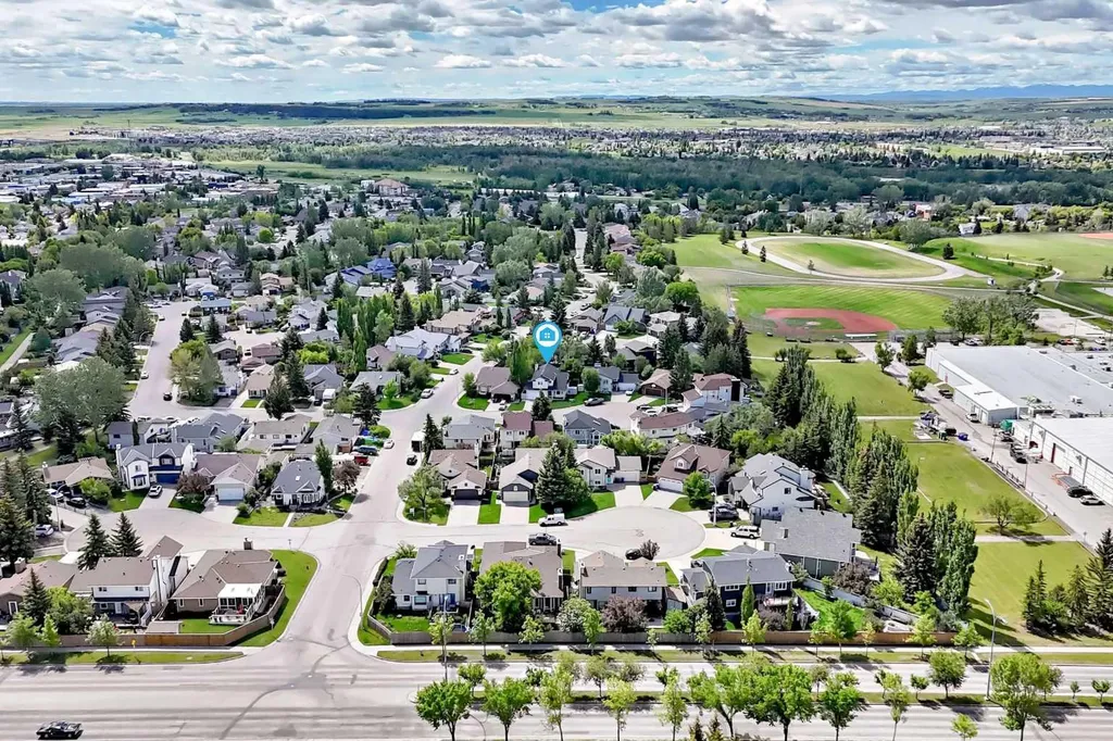 308 Downey Place Okotoks AB T1S 1H3