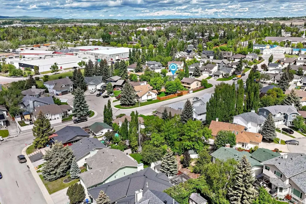 308 Downey Place Okotoks AB T1S 1H3