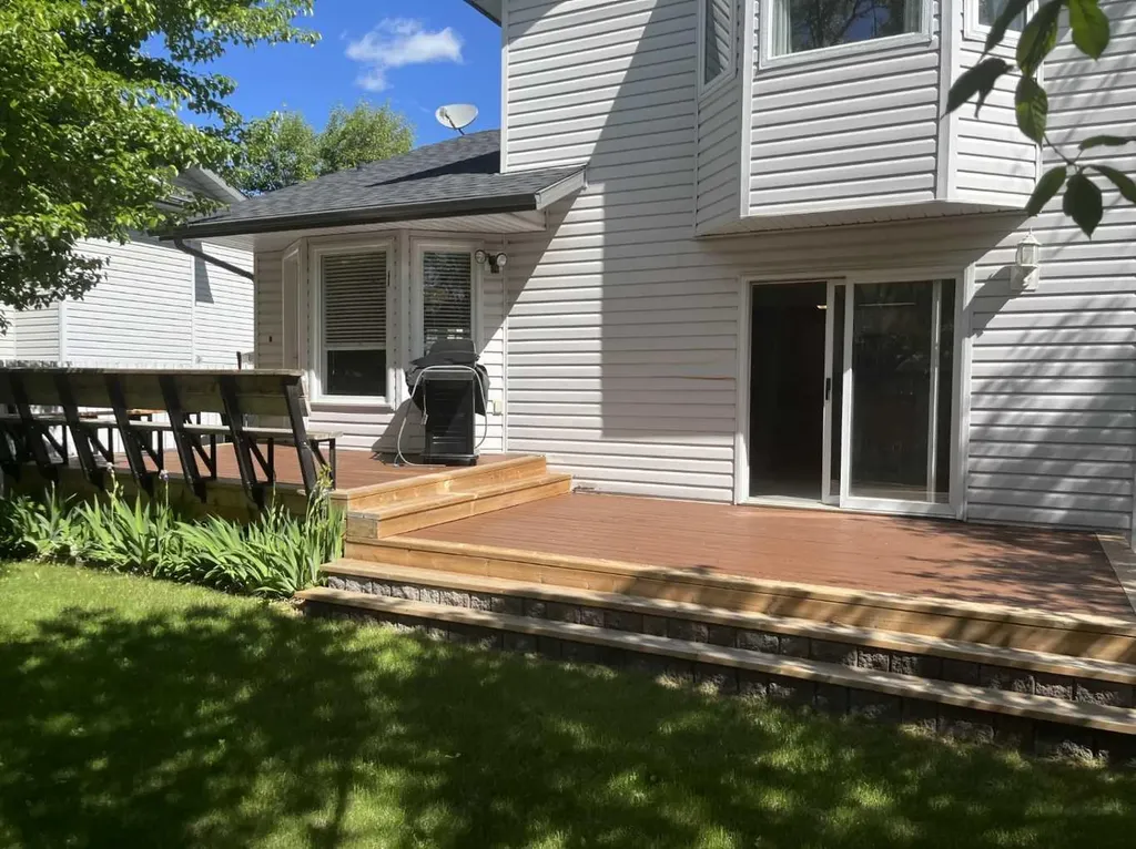308 Downey Place Okotoks AB T1S 1H3