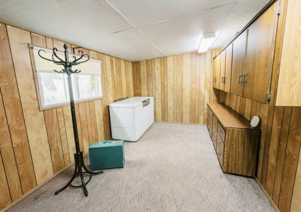 6103 Spruce Drive Stettler AB T4K 1G5